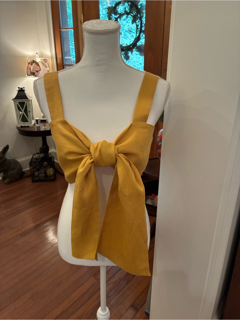 Chen Burkett New York Tie-front Crop Top in Mustard Linen Elastic for Fitting